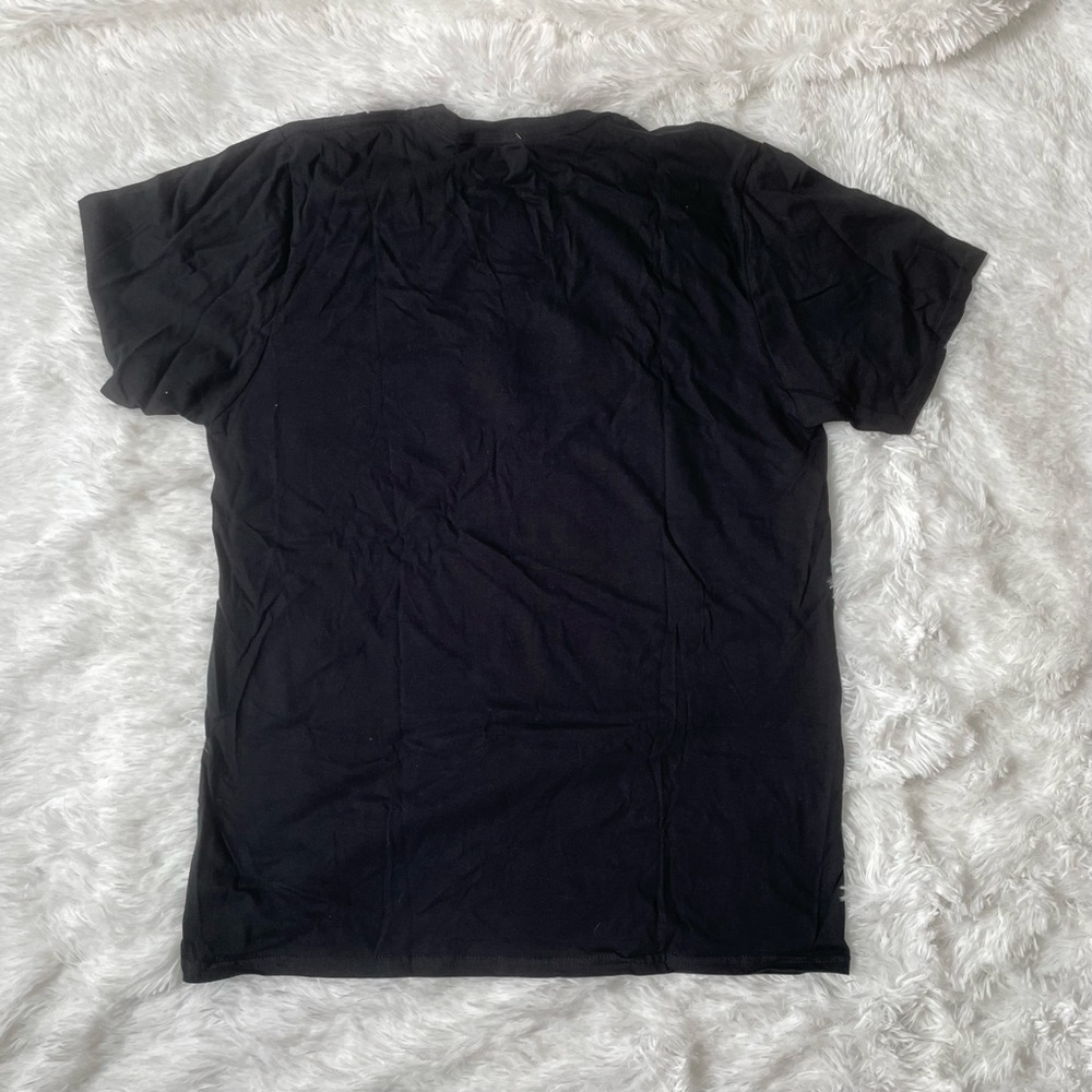NWT Hot Topic GLOW IN THE DARK Zombie Edgar Allan Poe Tee - Picture 3 of 4
